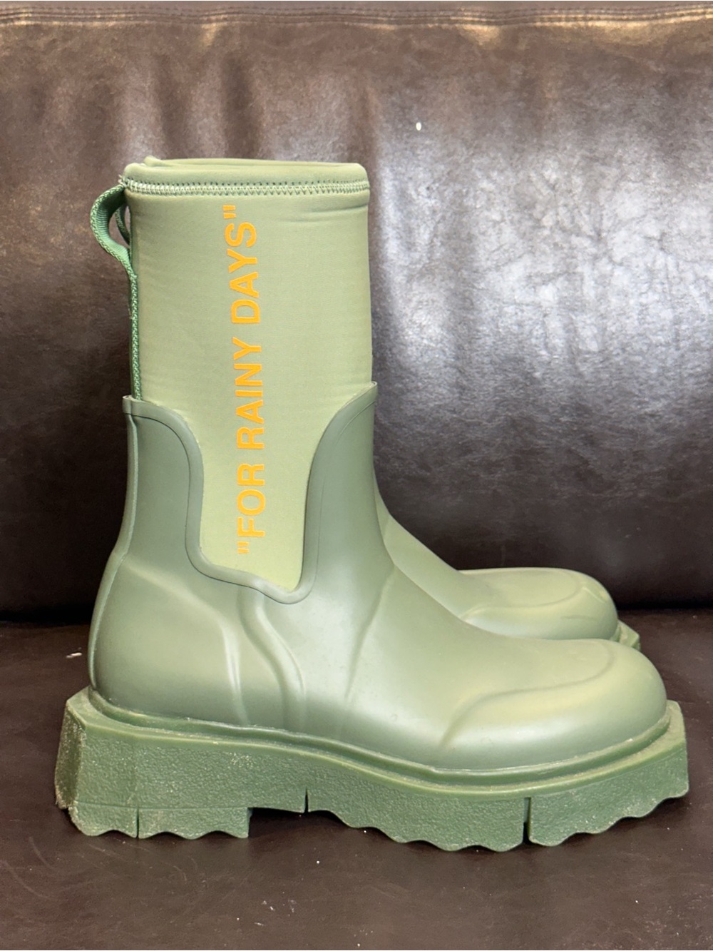Off-White c/oVirgil Abloh 'For Rainy Days' Rubber Rain Boots military green EU38